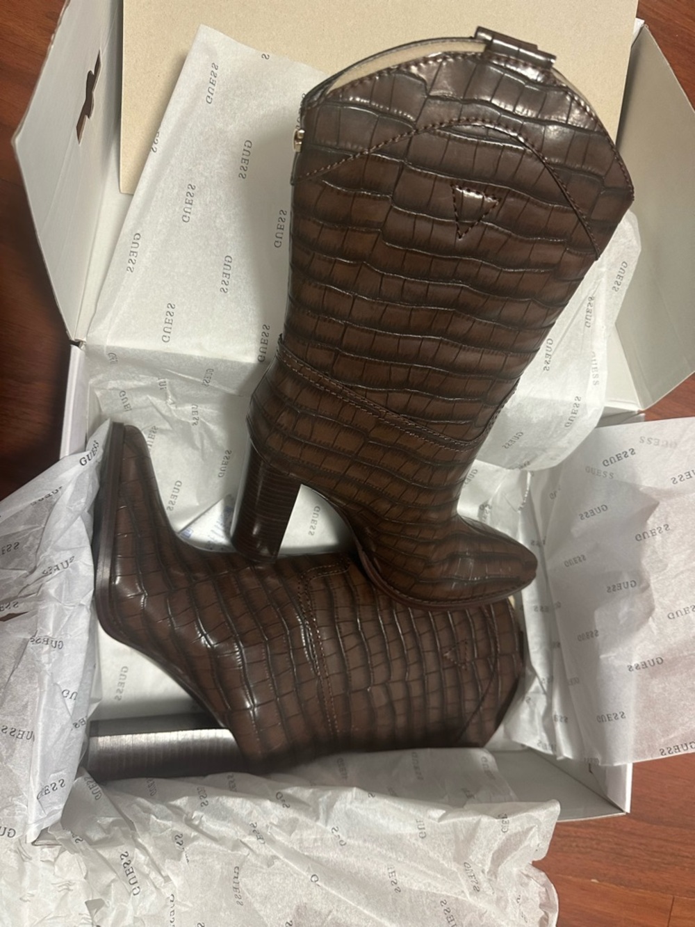 GUESS Brown Croc-Embossed Pointed-Toe Block Heel Boot - Picture 3 of 5